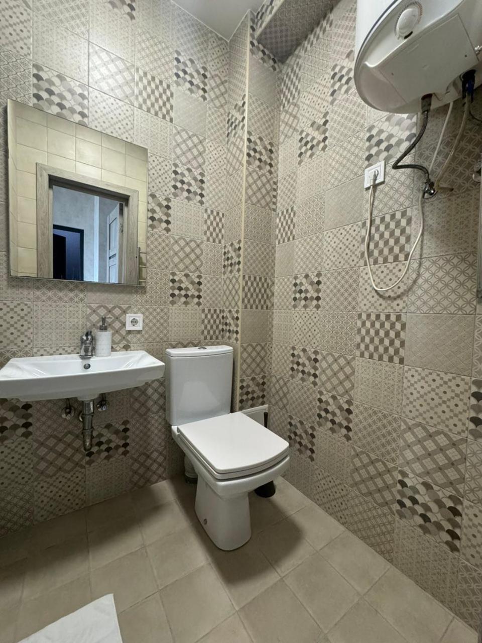 Solo Apartment Virmenska Kiev Dış mekan fotoğraf